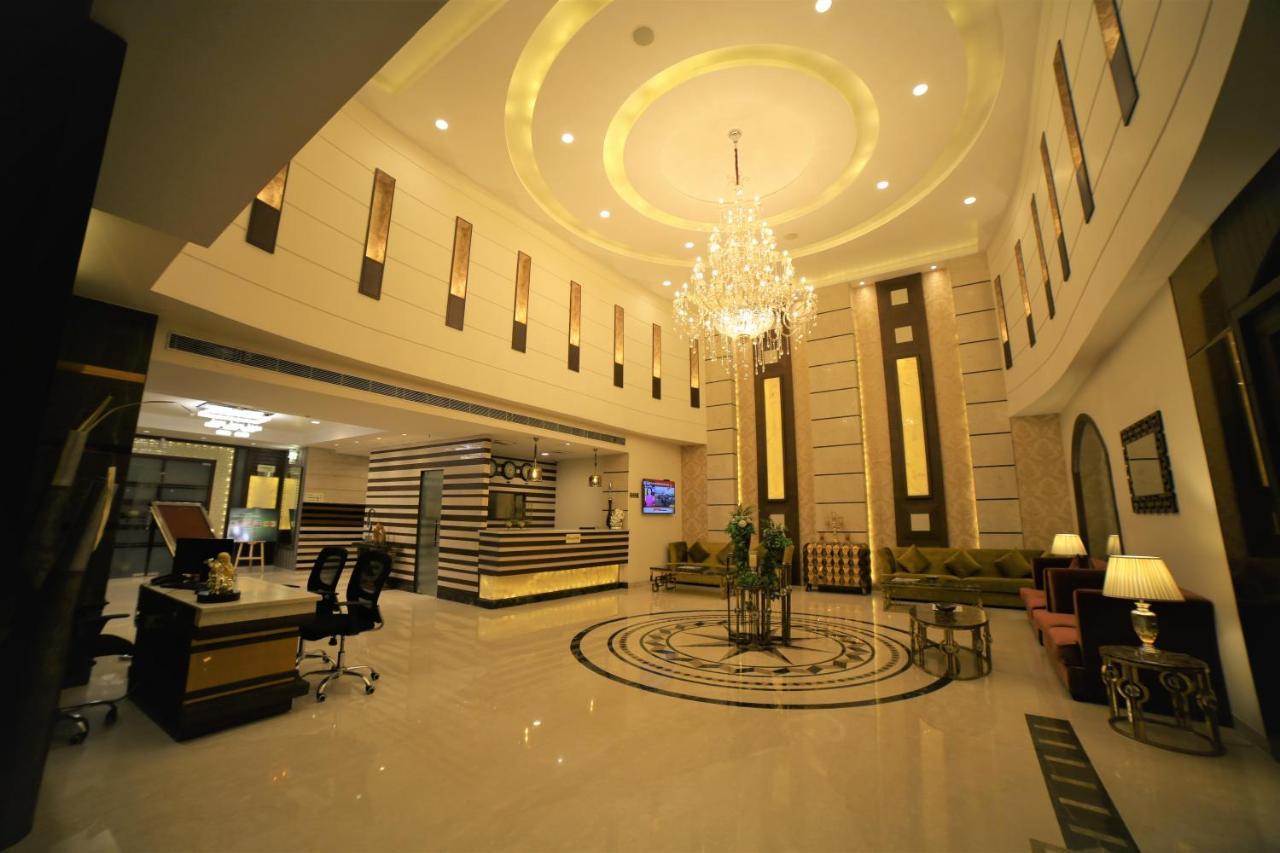 Hotel Imperia Suites Jalandhar Exterior photo